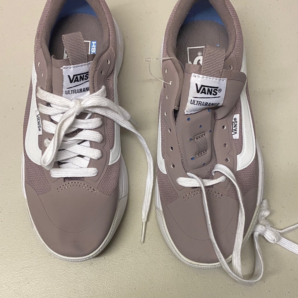 Vans Men's Sneakers - Tan and White